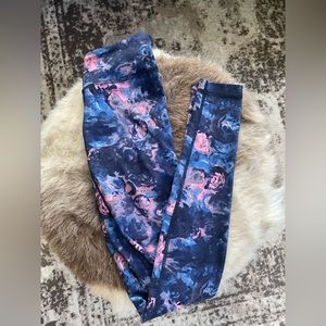 Lululemon Wunder Under moody mirage size 2